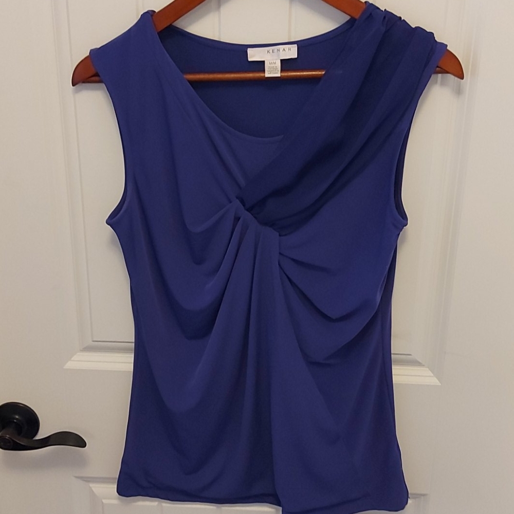 Sleeveless blouse